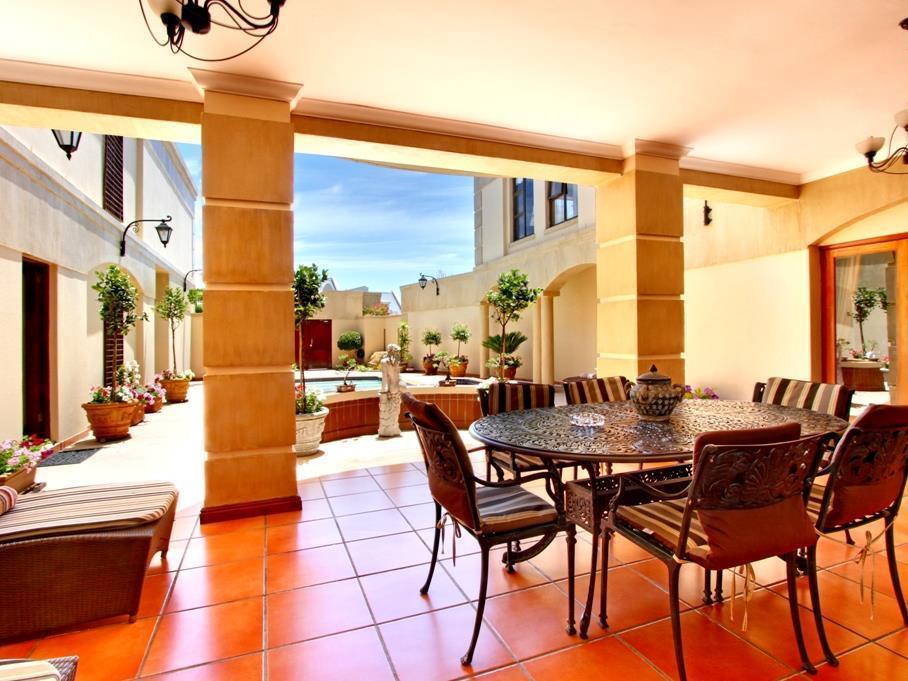 Casa Mia Guesthouse Тейбъл Вю Екстериор снимка
