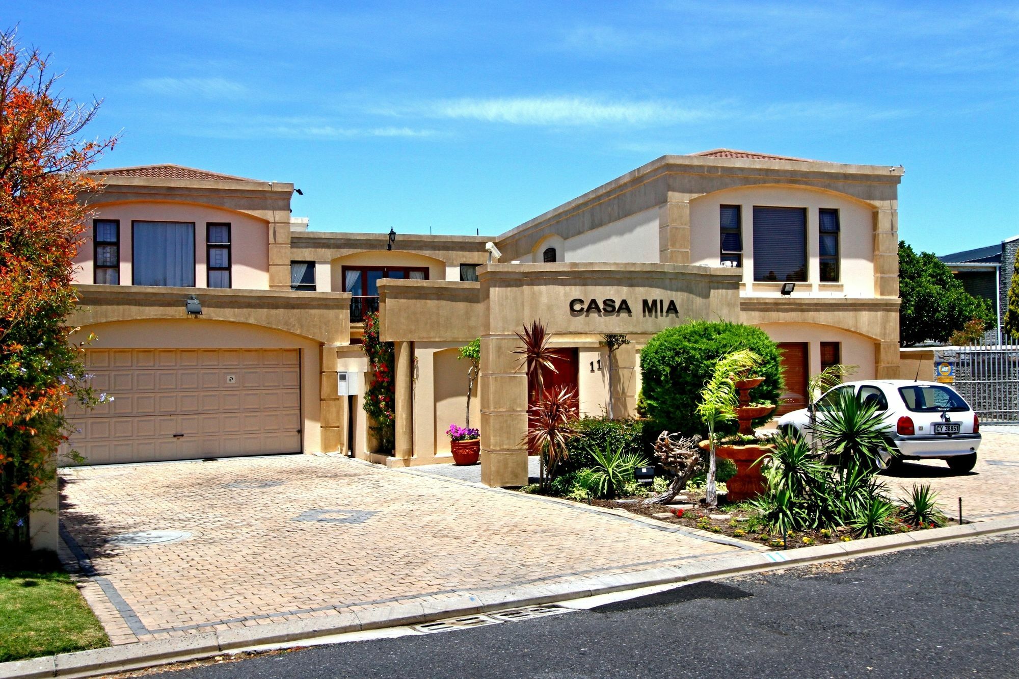 Casa Mia Guesthouse Тейбъл Вю Екстериор снимка