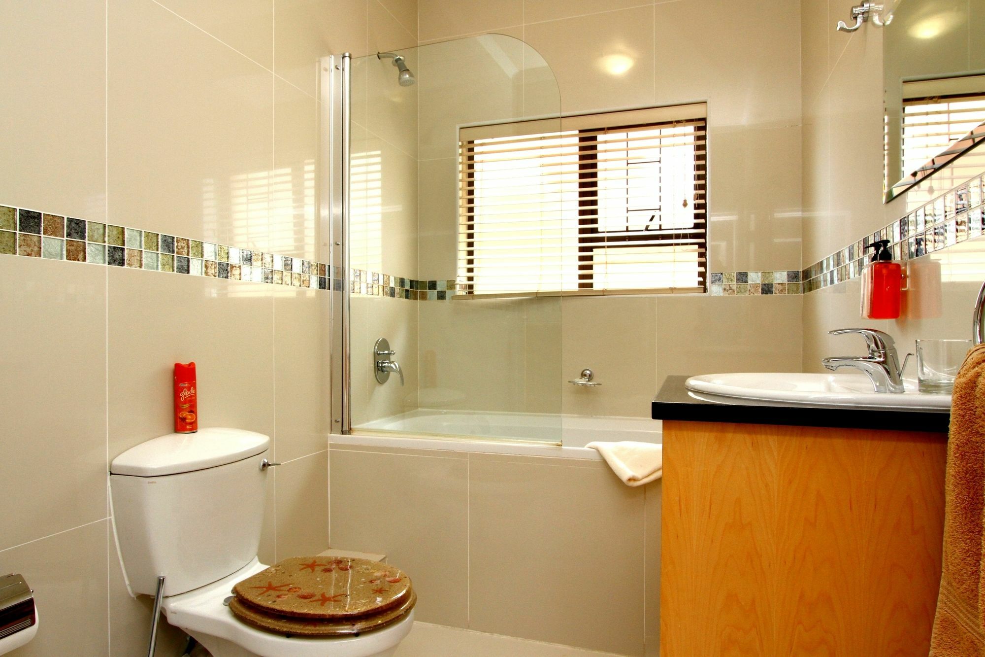 Casa Mia Guesthouse Тейбъл Вю Екстериор снимка