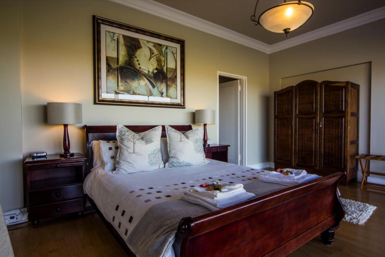 Casa Mia Guesthouse Тейбъл Вю Екстериор снимка