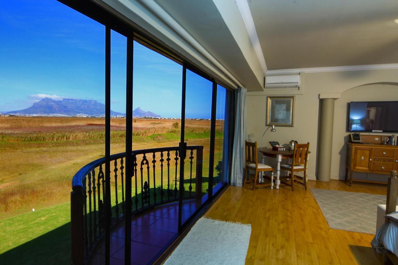 Casa Mia Guesthouse Тейбъл Вю Екстериор снимка